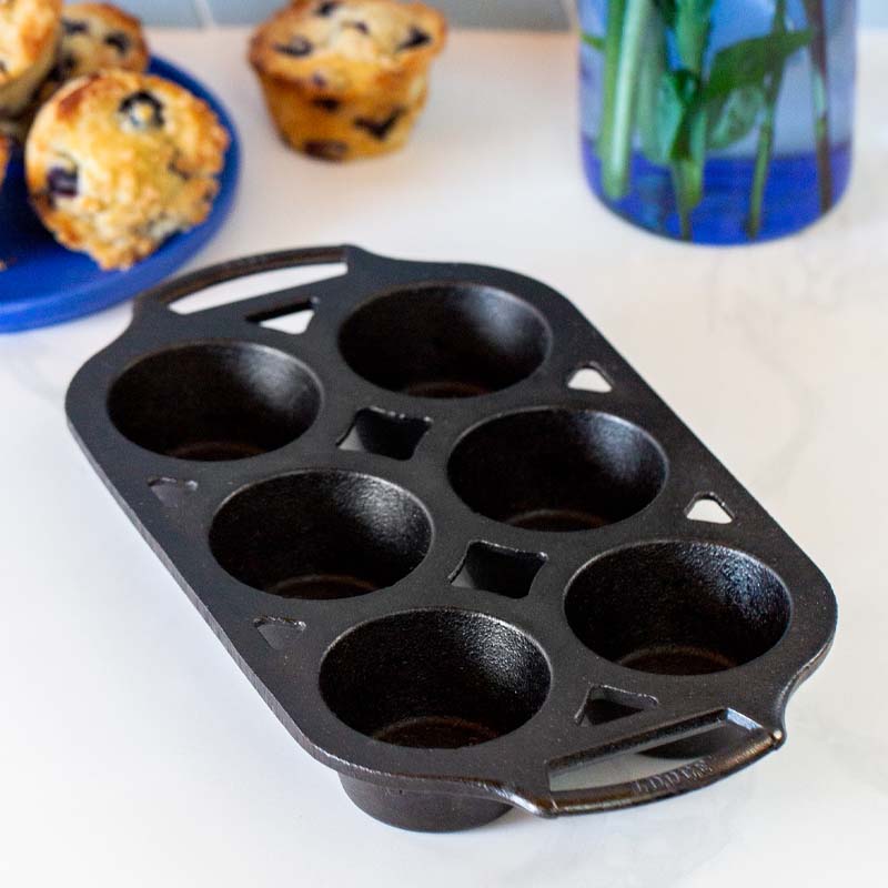 Lodge Bakeware 6 Cup Muffin Pan