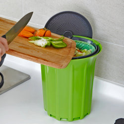 Full Circle Green/Grey Compost Collector 3.25L disc